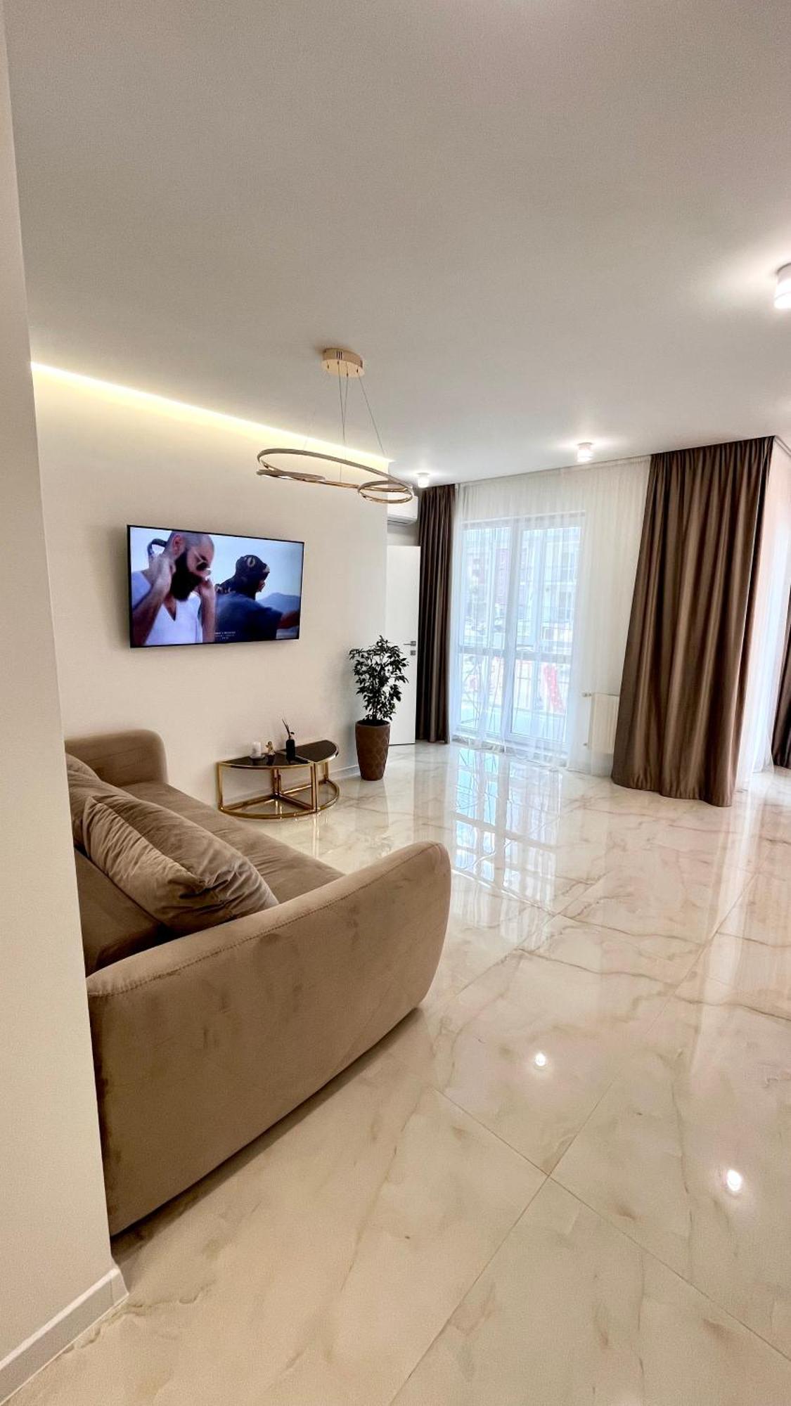 Жк Great Britain Apartment Lviv Extérieur photo